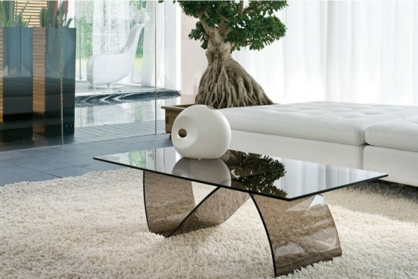 Alissa coffee table